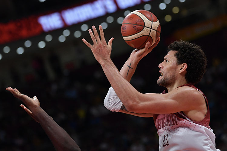 官网-委内瑞拉女子篮球队奋战,困难重重闯入决赛的简单介绍