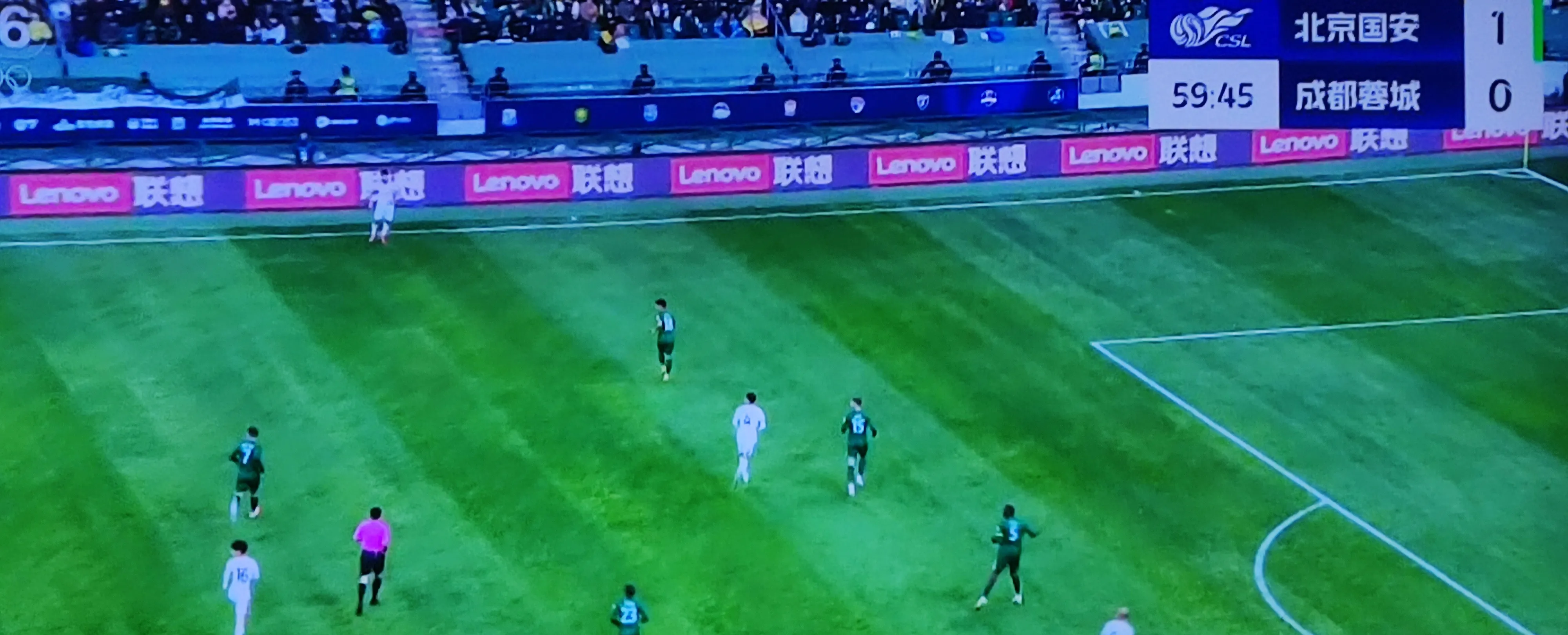 sport-比赛点球争议不断,球迷心情起伏