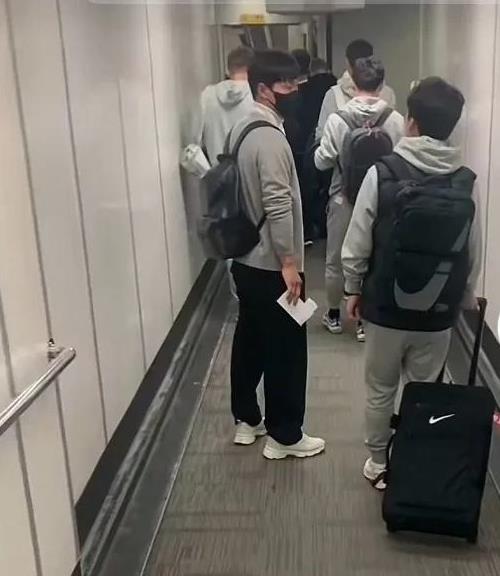 体育中国-比赛临近，球队整装待发，备战全线拉起