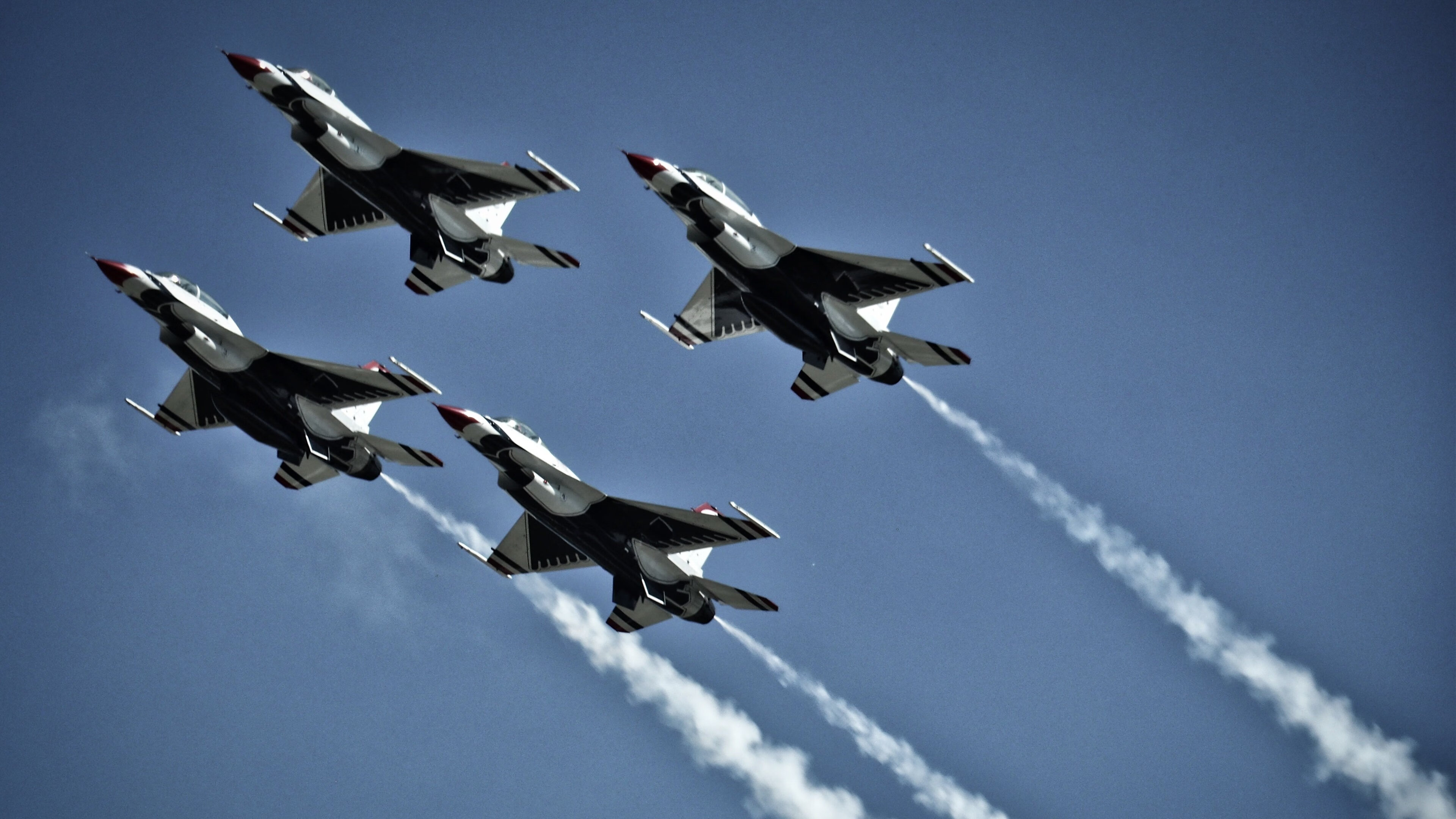 冰与火的协奏，当韩国单节拉开奥地利，姆巴佩化身关键先生